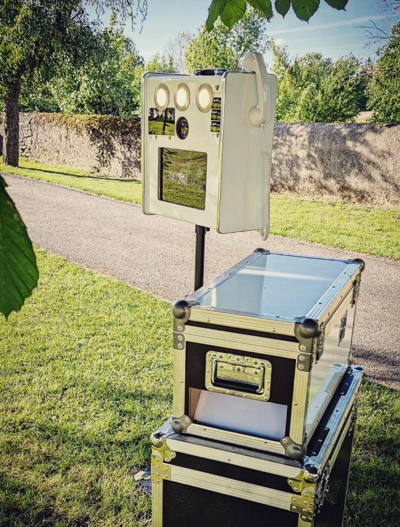 Animation mariage DJ Animateur Nancy 54 photobooth